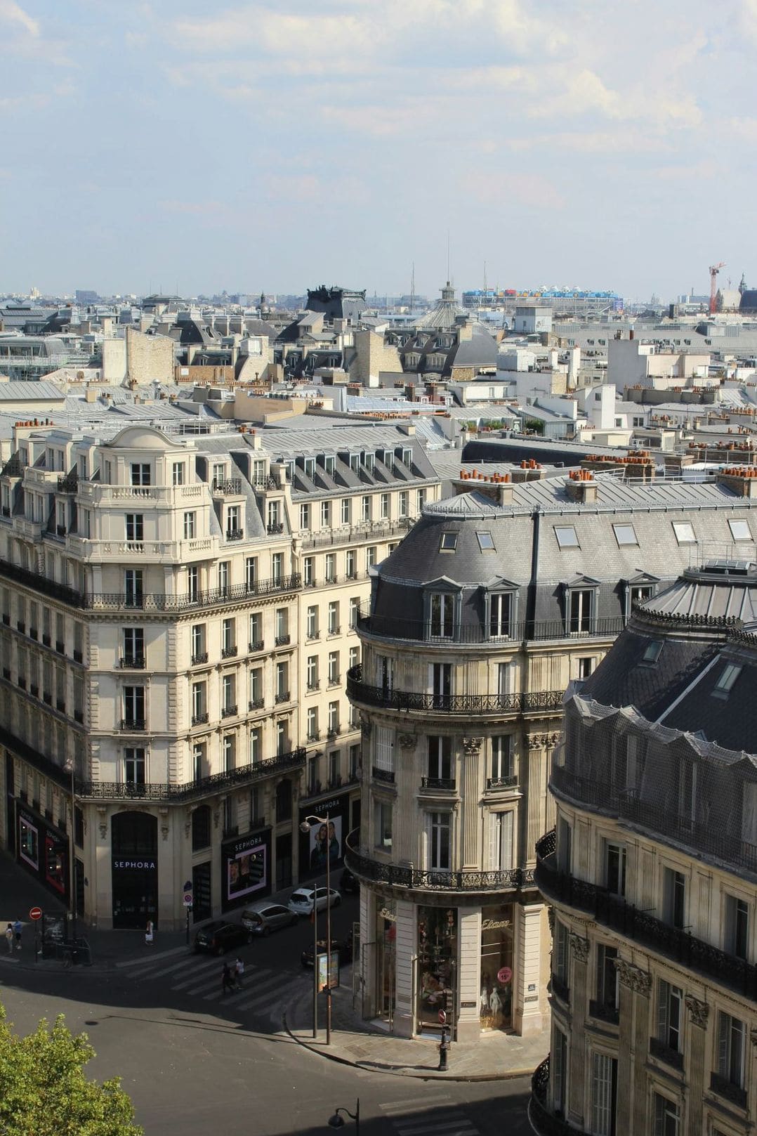Emi Travel Paris